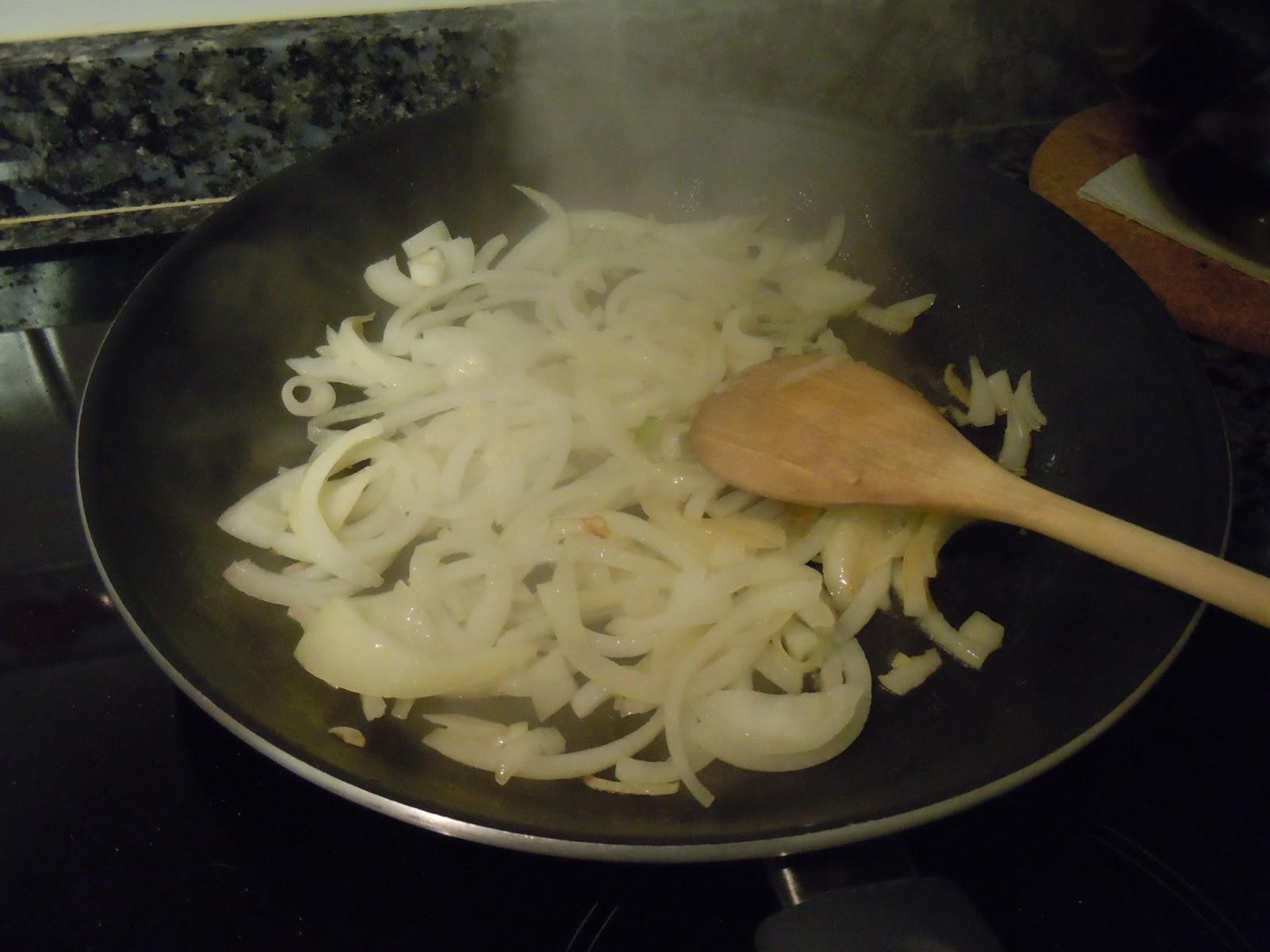 Rotí de cerdo con salsa de puerros,cebolla y miel Rotí de cerdo con salsa de puerros,cebolla y miel