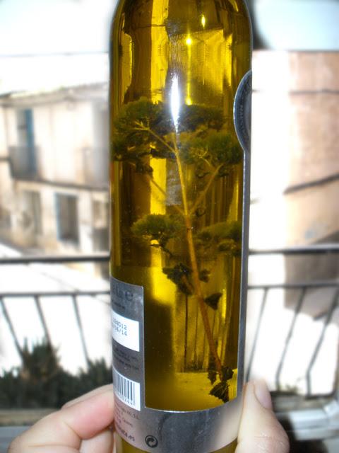 Huevas de Merluza en Aceite de Romero Huevas de Merluza en Aceite de Romero