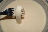 Anillas de Calamar a la Romana con Escarola y salsa Andaluza Anillas de Calamar a la Romana con Escarola y salsa Andaluza