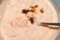 Anillas de Calamar a la Romana con Escarola y salsa Andaluza Anillas de Calamar a la Romana con Escarola y salsa Andaluza