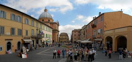 Castel Gandolfo, el lugar de retiro de los Papas Castel Gandolfo 460x218 Castel Gandolfo, el lugar de retiro de los Papas