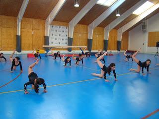 ALCALDE FERNANDO PAREDES MANSILLA ENTREGÓ DIPLOMAS A NIÑAS QUE PARTICIPARON DEL TALLER DE GIMNASIA ARTÍSTICA ALCALDE FERNANDO PAREDES MANSILLA ENTREGÓ DIPLOMAS A NIÑAS QUE PARTICIPARON DEL TALLER DE GIMNASIA ARTÍSTICA
