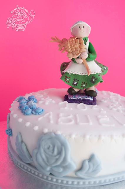 TARTA DECORADA ABUELITA TARTA DECORADA ABUELITA
