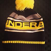 INSTAMOMENTS Nubes (clouds) / nevando en Madrid ( snowing... INSTAMOMENTS Nubes (clouds) / nevando en Madrid ( snowing...