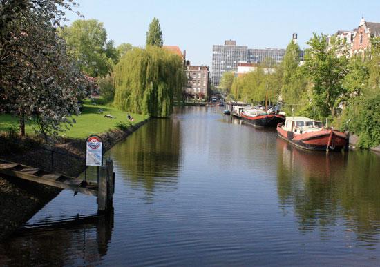 La ciudad de Amsterdam y sus canales