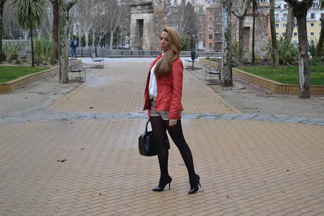 ETHNIC NEEDLEWORKFeliz Miércoles!!! Ya estamos en el ecua... ETHNIC NEEDLEWORKFeliz Miércoles!!! Ya estamos en el ecua...