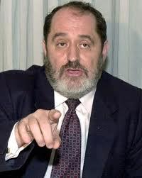 Rajoy y Rubalcaba pactan un gobierno de concentración nacional Rajoy y Rubalcaba pactan un gobierno de concentración nacional