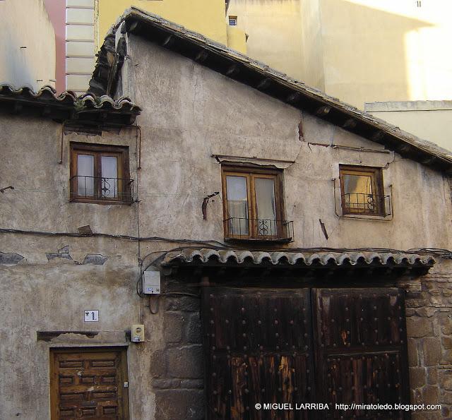 Urna de variadas razas Urna de variadas razas