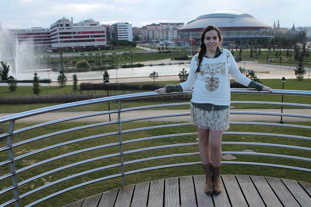 Green and camel Green and camel