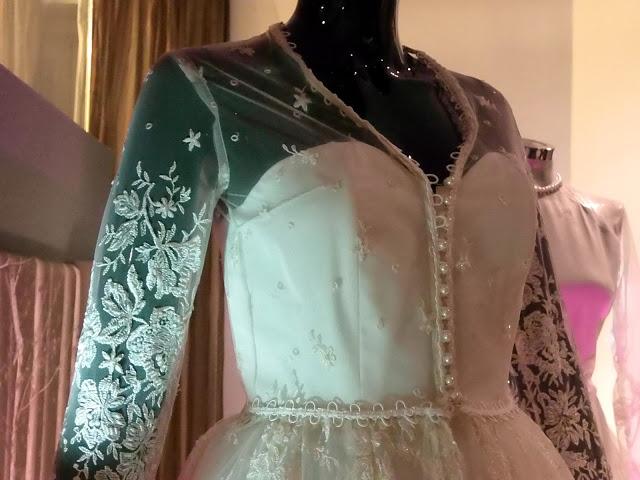 IX Fitting Room IX Fitting Room