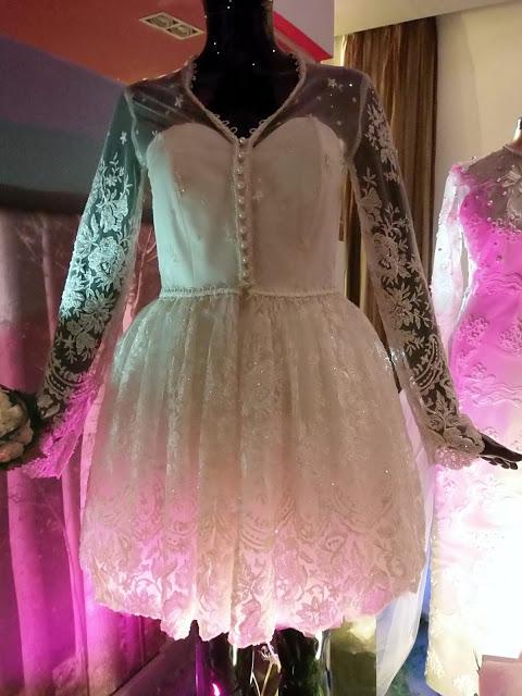 IX Fitting Room IX Fitting Room