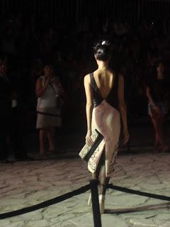 LA CIUDAD DE MODA EL PLANETARIO ESPERÓ SU ZITTA Y Fabián ... LA CIUDAD DE MODA EL PLANETARIO ESPERÓ SU ZITTA Y Fabián ...