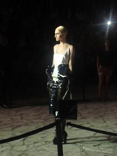 LA CIUDAD DE MODA EL PLANETARIO ESPERÓ SU ZITTA Y Fabián ... LA CIUDAD DE MODA EL PLANETARIO ESPERÓ SU ZITTA Y Fabián ...