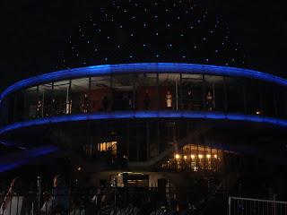 LA CIUDAD DE MODA EL PLANETARIO ESPERÓ SU ZITTA Y Fabián ... LA CIUDAD DE MODA EL PLANETARIO ESPERÓ SU ZITTA Y Fabián ...