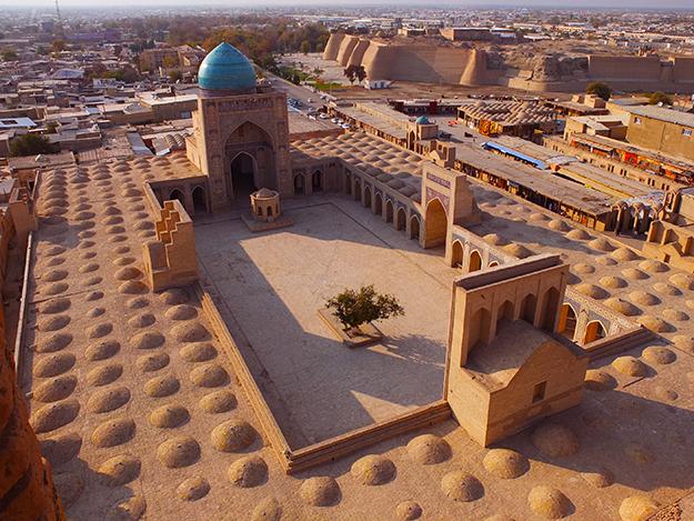 Vistas-mezquita-Kalon El Gran Minarete de Bukhara