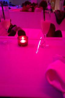 UNA NOCHE EN LAYDOWN UNA NOCHE EN LAYDOWN