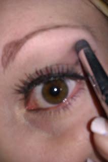 LOOK DE OJOS RÁPIDO CON PESTAÑAS POSTIZAS LOOK DE OJOS RÁPIDO CON PESTAÑAS POSTIZAS