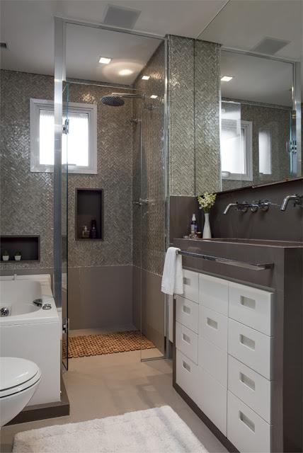 Diseno de baños pequenos con jacuzzi ~ dikidu.com Baños con jacuzzi