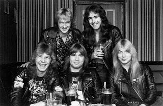 Fallece Clive Burr, ex baterista de Iron Maiden