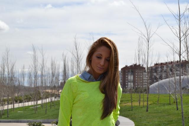 THE NEON TOUCHBuenos días!!! Os enseño el look que elegí ... THE NEON TOUCHBuenos días!!! Os enseño el look que elegí ...