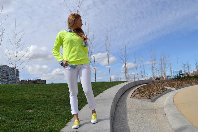 THE NEON TOUCHBuenos días!!! Os enseño el look que elegí ... THE NEON TOUCHBuenos días!!! Os enseño el look que elegí ...