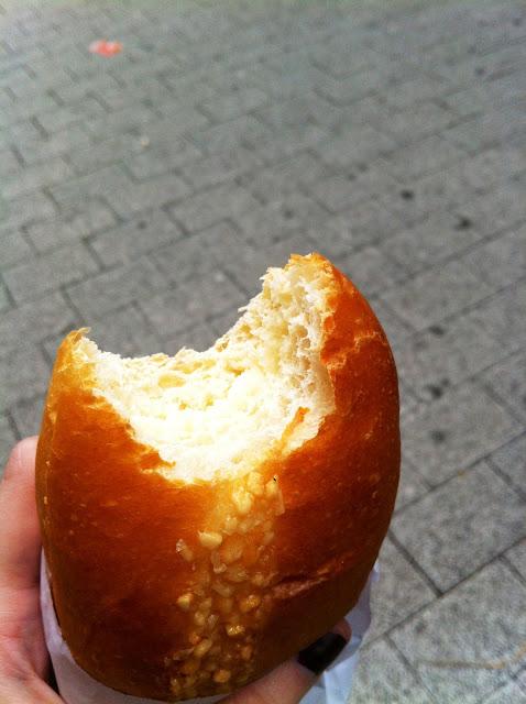 Biscayenne, los bollos de mantequilla y los antojos. Biscayenne, los bollos de mantequilla y los antojos.