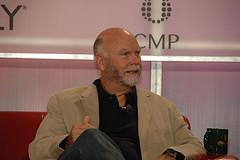 Actualidad Informática. Craig Venter próximo a crear vida sintética. Rafael Barzanallana. UMU
