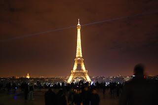 Au revoir Bruxelles, bon jour Paris! Au revoir Bruxelles, bon jour Paris!