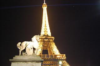 Au revoir Bruxelles, bon jour Paris! Au revoir Bruxelles, bon jour Paris!