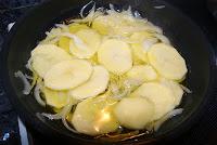 Brochetas de pollo con Patatas Panadera Brochetas de pollo con Patatas Panadera