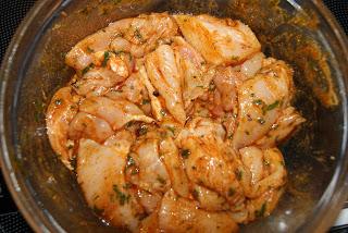 Brochetas de pollo con Patatas Panadera Brochetas de pollo con Patatas Panadera