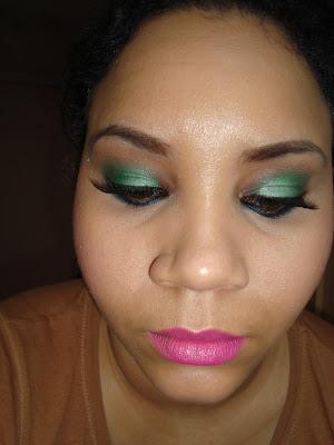 Maquillaje de temporada. Hoy verde y Fucsia. Maquillaje de temporada. Hoy verde y Fucsia.