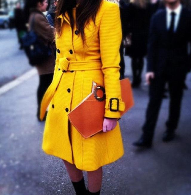 yellow_the-new-neutral_burberry-porsum-fw-2012_edited-1 yellow_the-new-neutral_burberry-porsum-fw-2012_edited-1