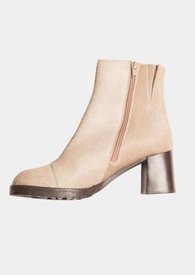 The Flâneuse The Flâneuse