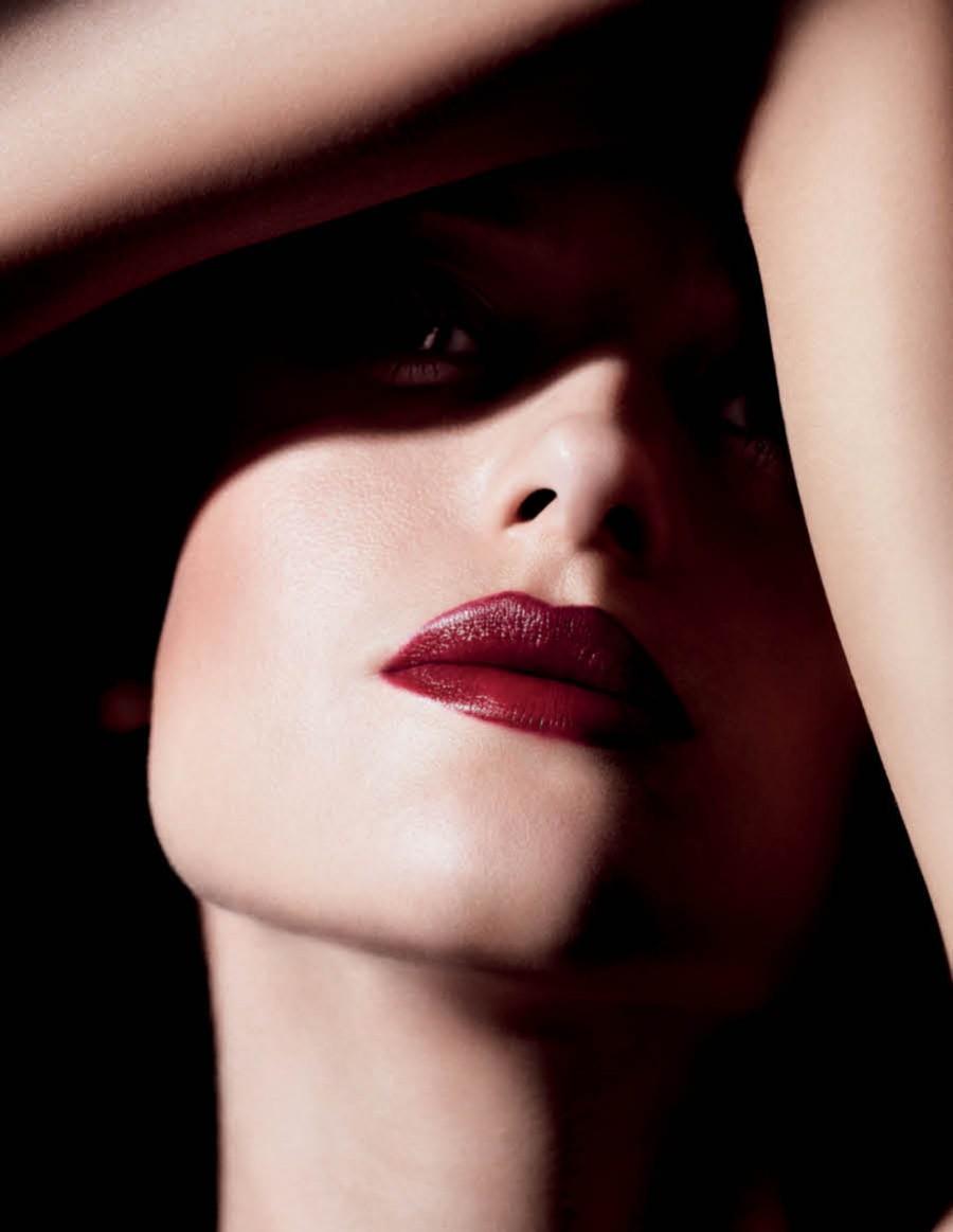 Mineralize Rich Lipstick de Mac: All Out Gorgeus Mineralize Rich Lipstick de Mac: All Out Gorgeus