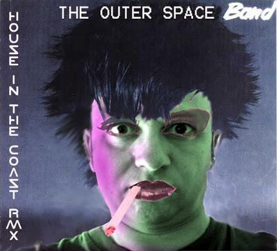 THE OUTER SPACE - HOUSE IN THE COAST 2005