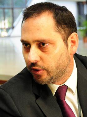 Cerrar la brecha digital para no hundirnos en el «abismo tecnológico» 20130320092123-pablo-bello-arellano.jpg