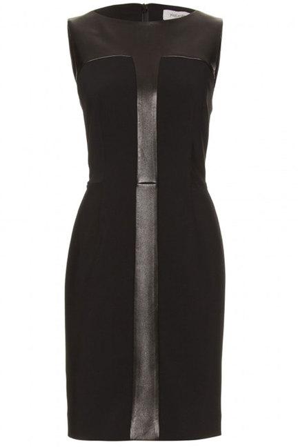 LA ELEGANCIA DE UN VESTIDO NEGRO. LA ELEGANCIA DE UN VESTIDO NEGRO.