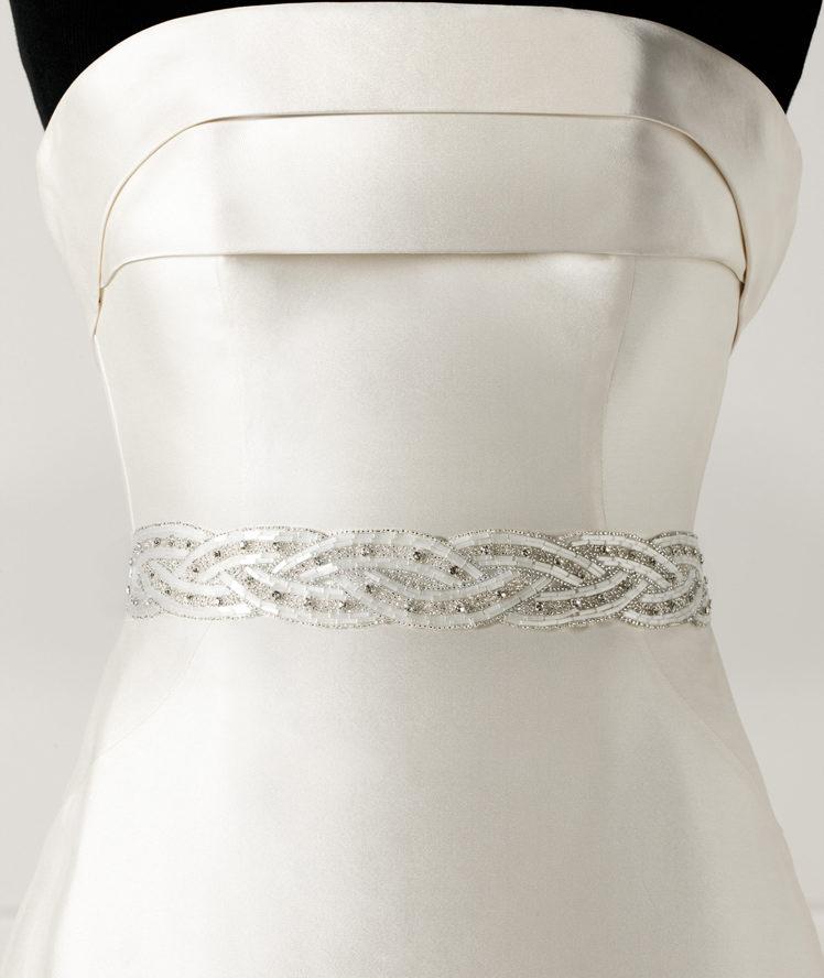 Complementos para la Novia; Chaquetas, Cinturones, Otros complementos (II) Complementos para la Novia; Chaquetas, Cinturones, Otros complementos