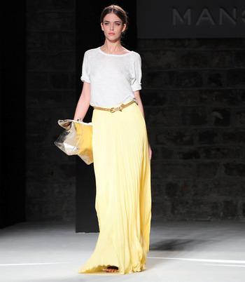 Falda larga amarilla Mango, Clara Alonso