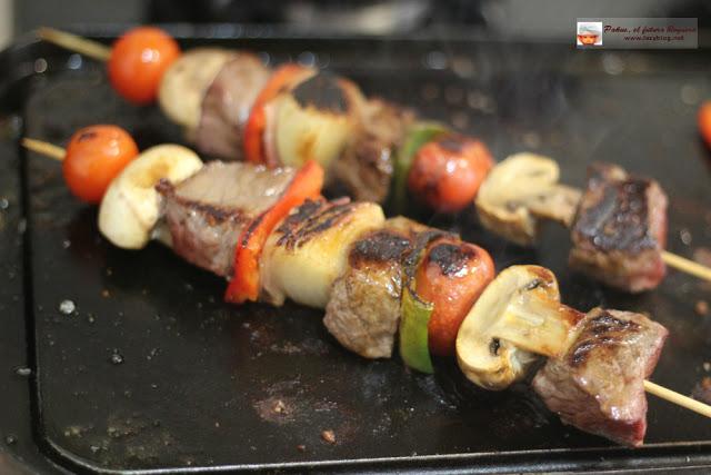 Cómo hacer deliciosas brochetas de ternera a la plancha