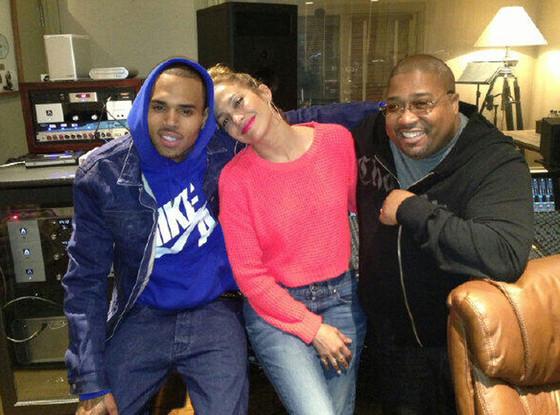 Jennifer López en los estudios con Chris Brown