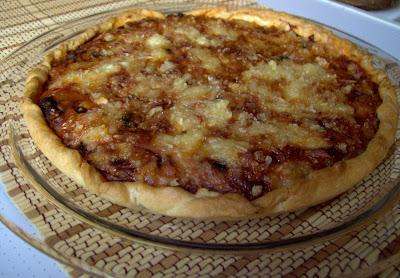 TARTA O QUICHE DE MORCILLO TARTA O QUICHE DE MORCILLO