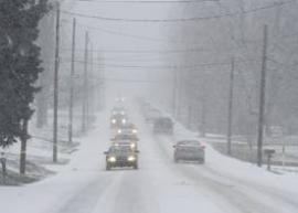 Tormenta veraniega de Nieve afecta Kansas. EE.UU: Nevada obliga a cancelar vuelos