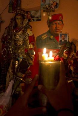 CHAVEZ: EL COMANDANTE DE AMERICA QUE DESPLAZO A CASTRO