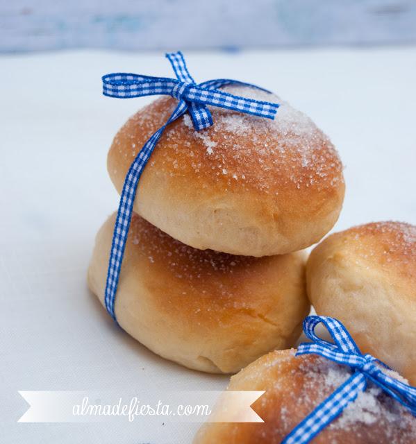 Marchando unos riquísimos bollos de leche Marchando unos riquísimos bollos de leche