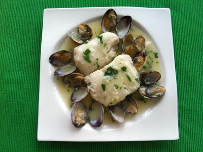 Merluza En Salsa Verde Con Almejas Merluza En Salsa Verde Con Almejas