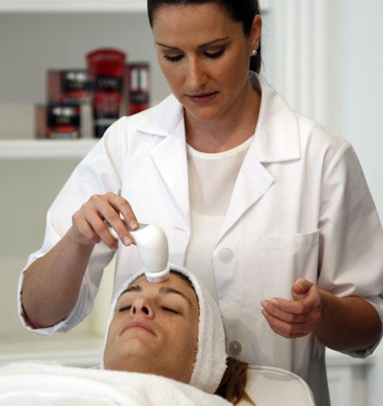 Nuevo sistema de limpieza facial Olay Regenerist Nuevo sistema de limpieza facial Olay Regenerist