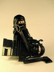 Cómo Preparar un Informe Sobre tu Competencia en Redes Sociales When Lego Ninja Attack...