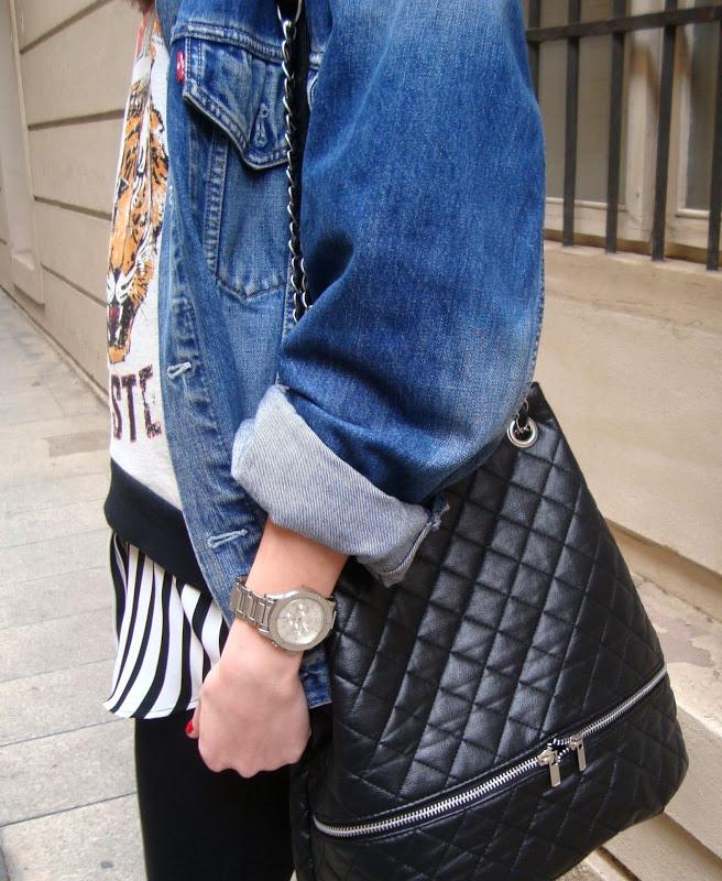 TiMiDLy StriPeS TiMiDLy StriPeS